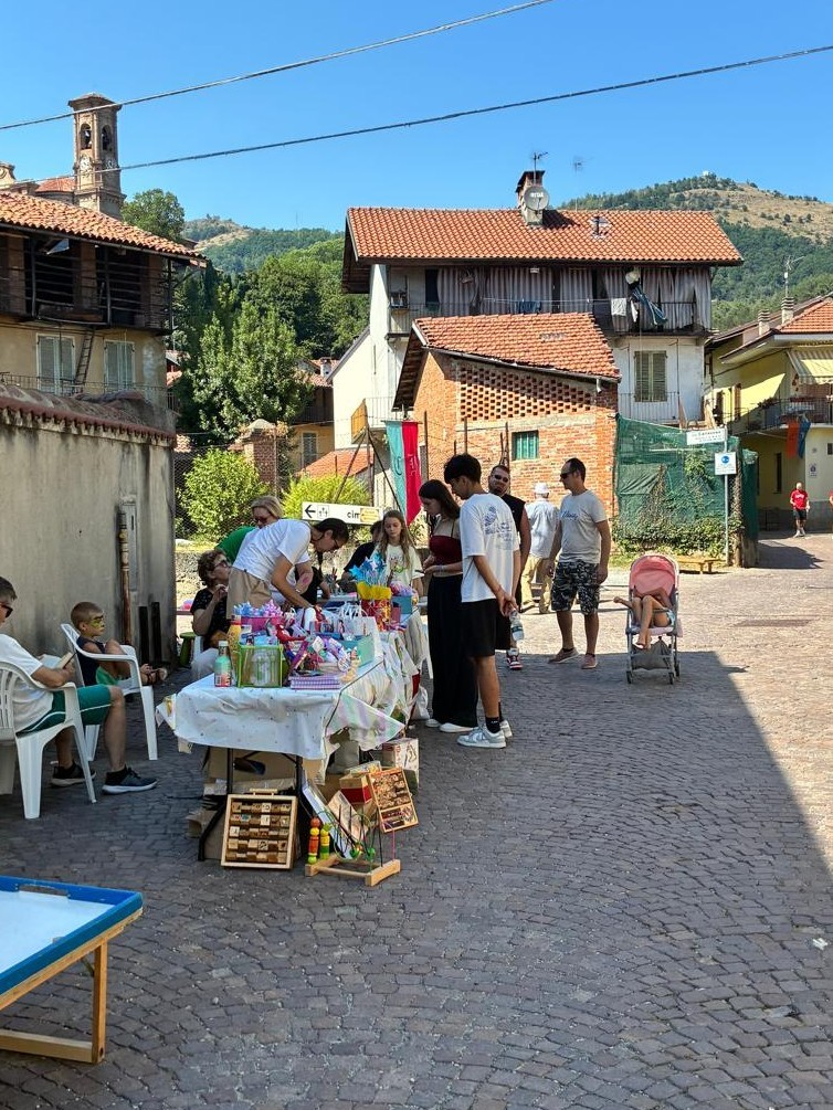 Laboratorio creativo per bambini presso il SIM